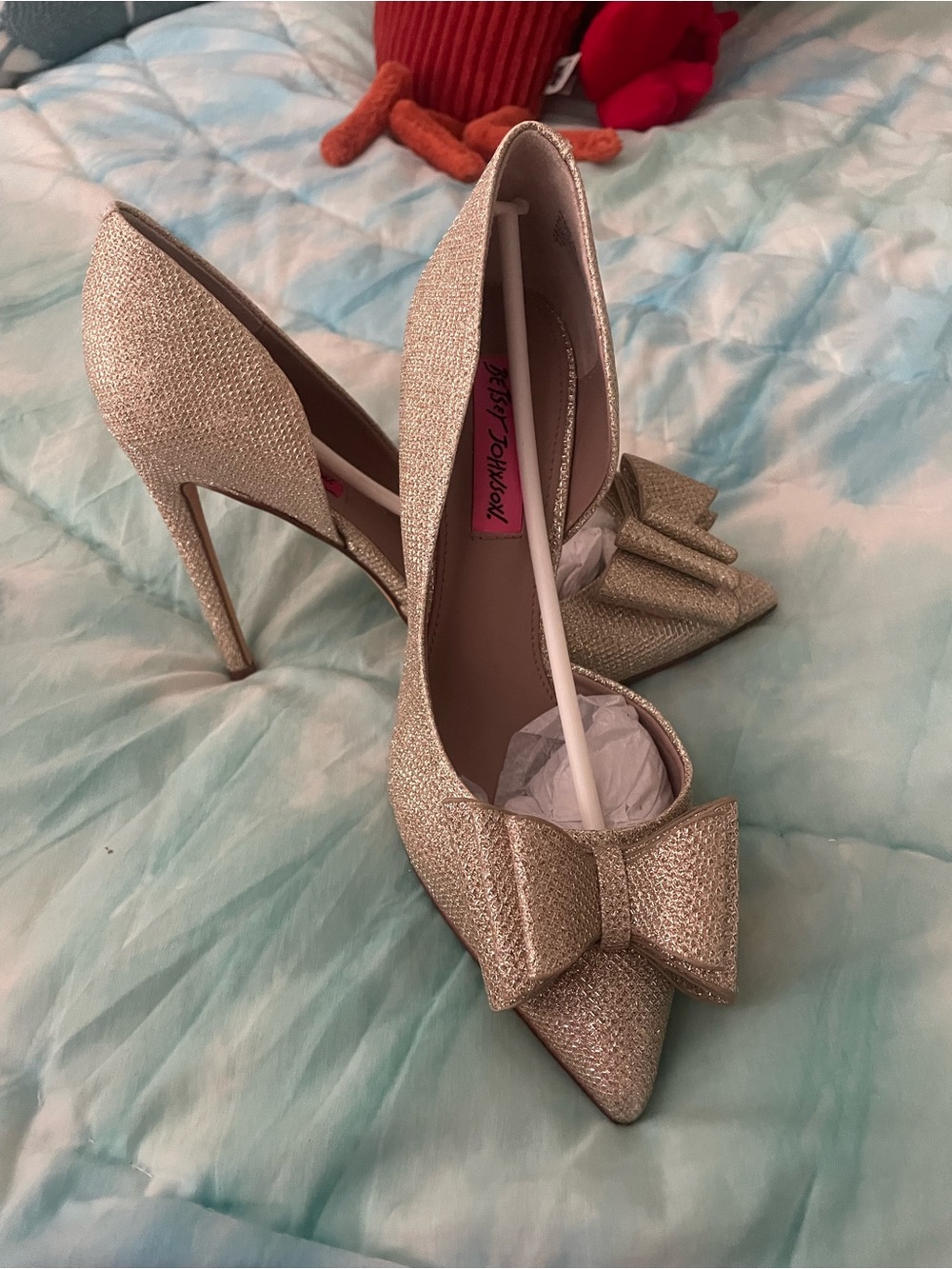 Betsey Johnson Gold Glitter Pointed-Toe Bow Stiletto Pumps